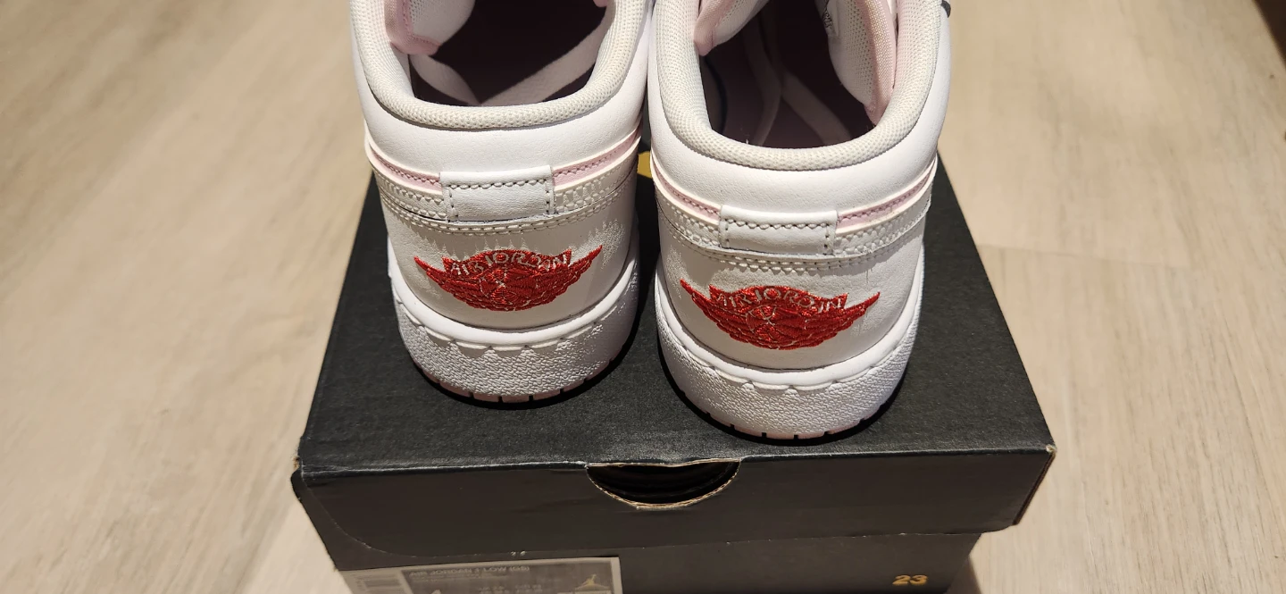 Nike Air Jordan 1 Low Pink/White, with box - photo 2
