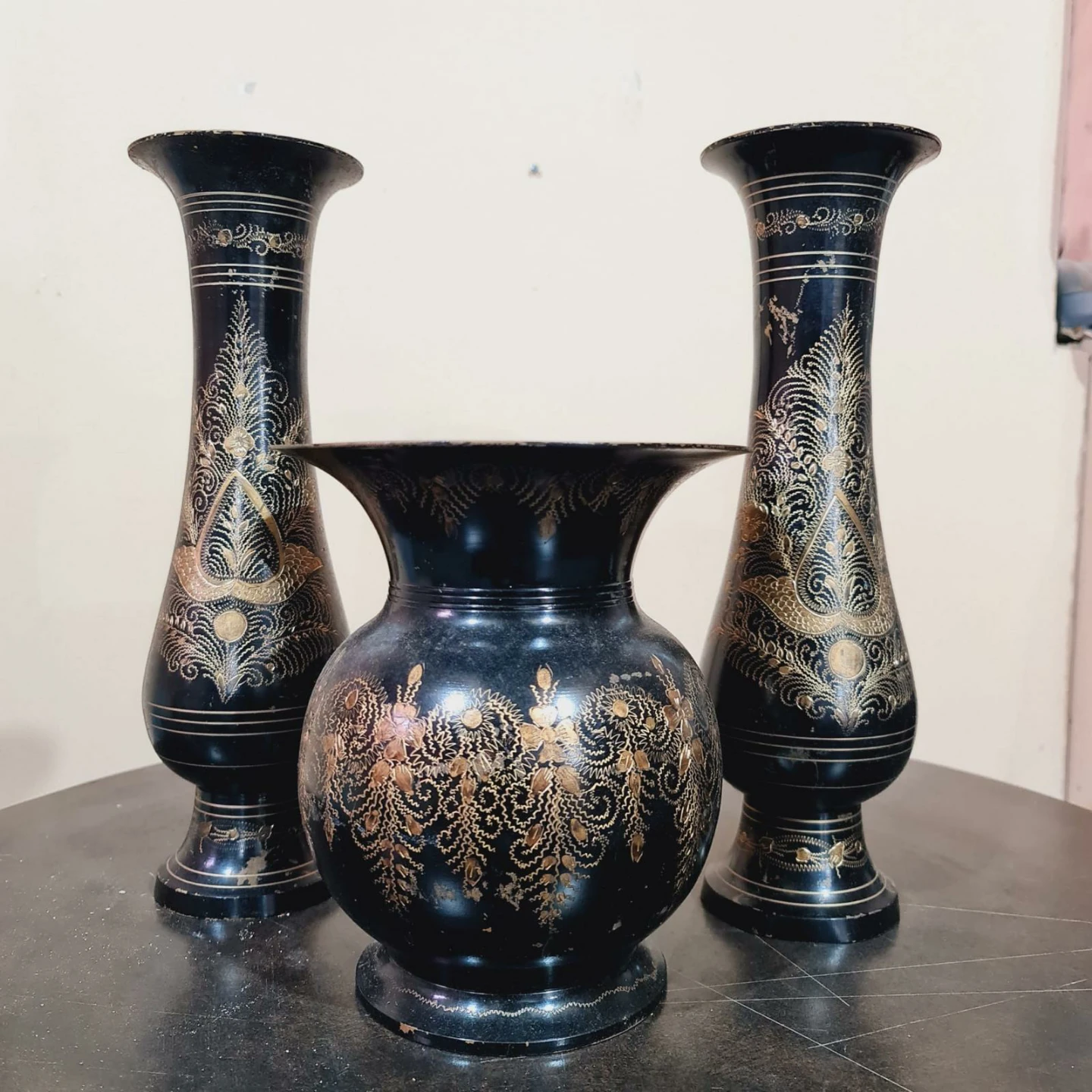 Set of 3 Decorative Black & Gold Vases