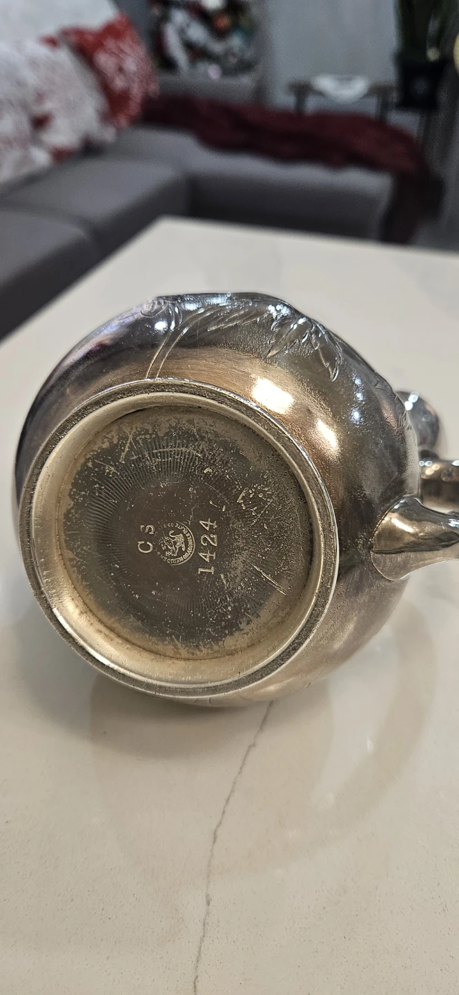 mini Vintage Hartford Silver Plate  teapot - photo 4