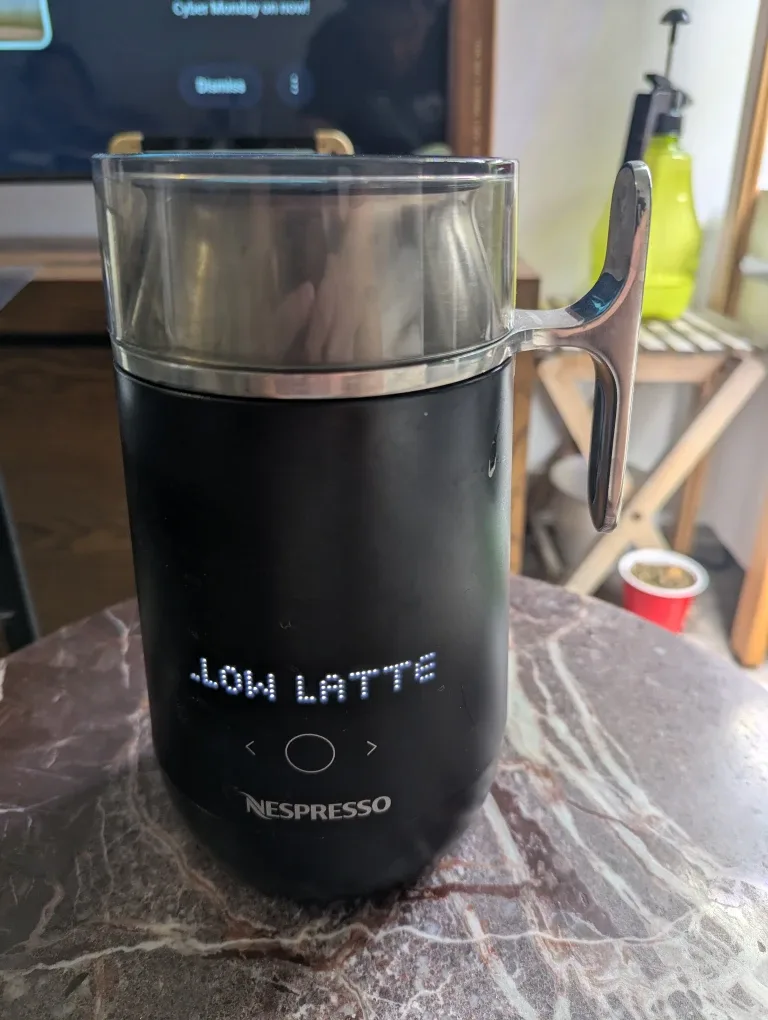 Nespresso digital milk frother #cleanout image indicator(2)