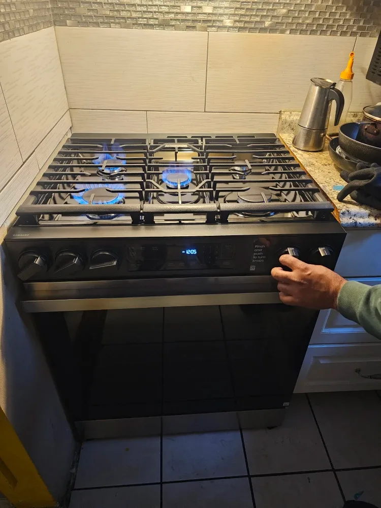New Samsung Bespoke gas stove