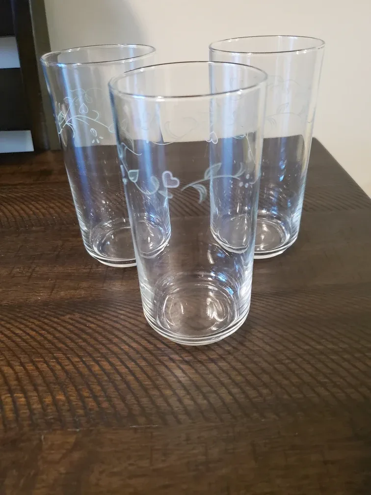 Vintage Corelle Glasses #Cleanout image indicator(2)
