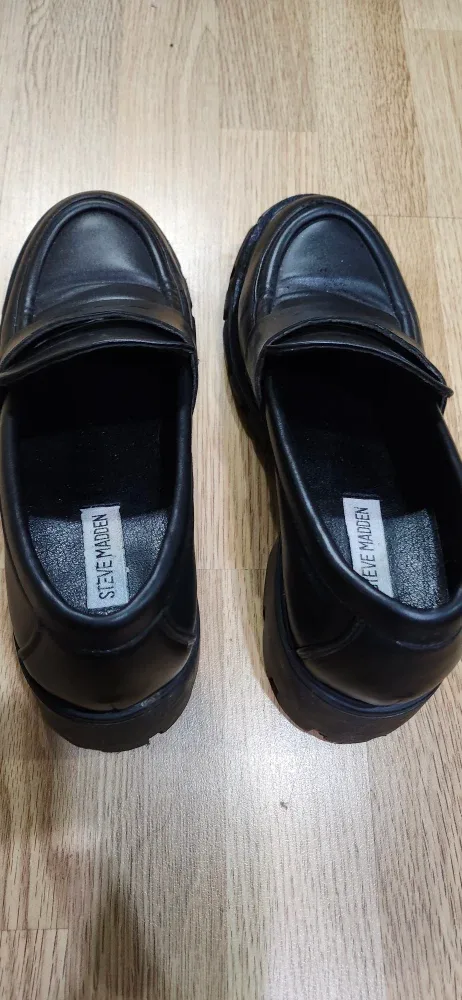Steve Madden Black Loafer, Size 9 image indicator(4)