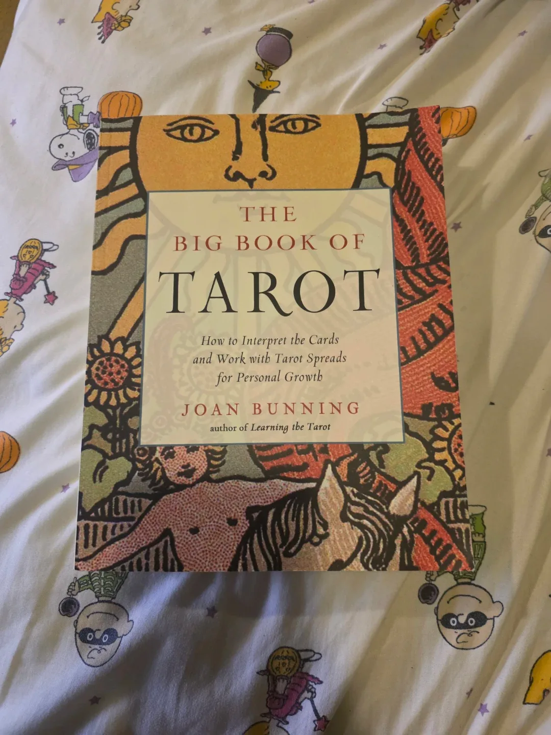big book of tarot & 2 tarot card decks!!