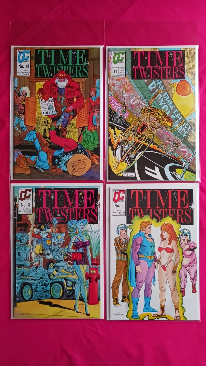 DC Comics - Hawkman, LoboCop, Star Trek & More image indicator(4)