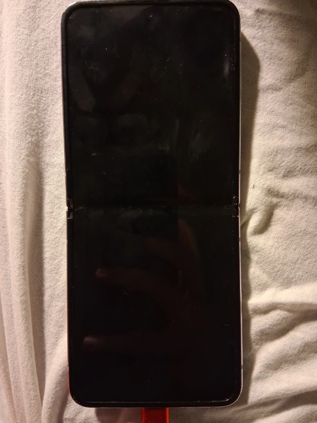 **Broken Screen** Lilac Samsung Galaxy Z Flip4 - photo 3