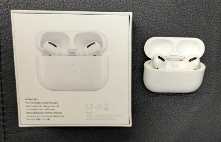 Apple AirPods Pro with Wireless Charging Case #Cleanout image indicator(2)