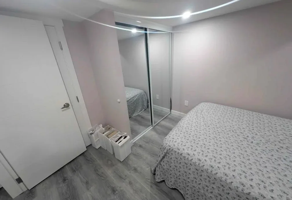 $1200 Furnished Suite Silverado image indicator(8)