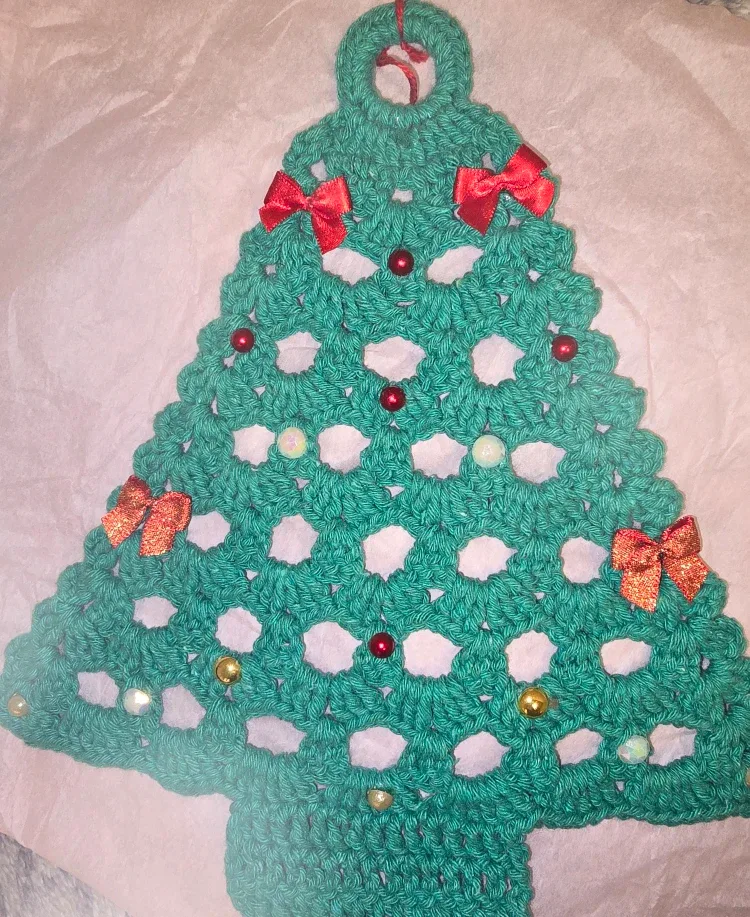 Open to offers: Crocheted Christmas Tree Decoration. #Cleanout image indicator(5)