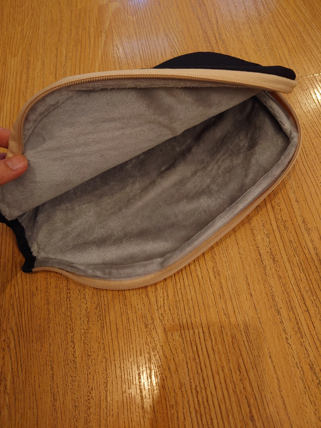 A Pair of Zenith a11n Pickleball Paddle + Cover - photo 4