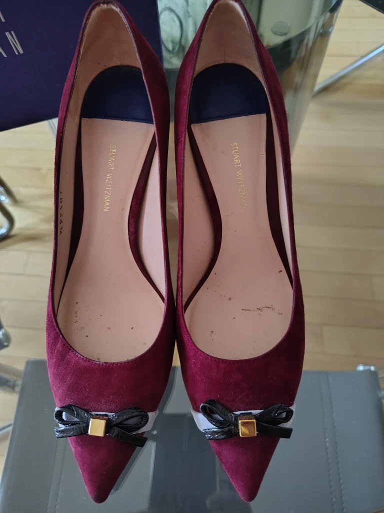 Stuart Weitzman Suede Pumps – Size 6.5 (fit more like a 7) - photo 2