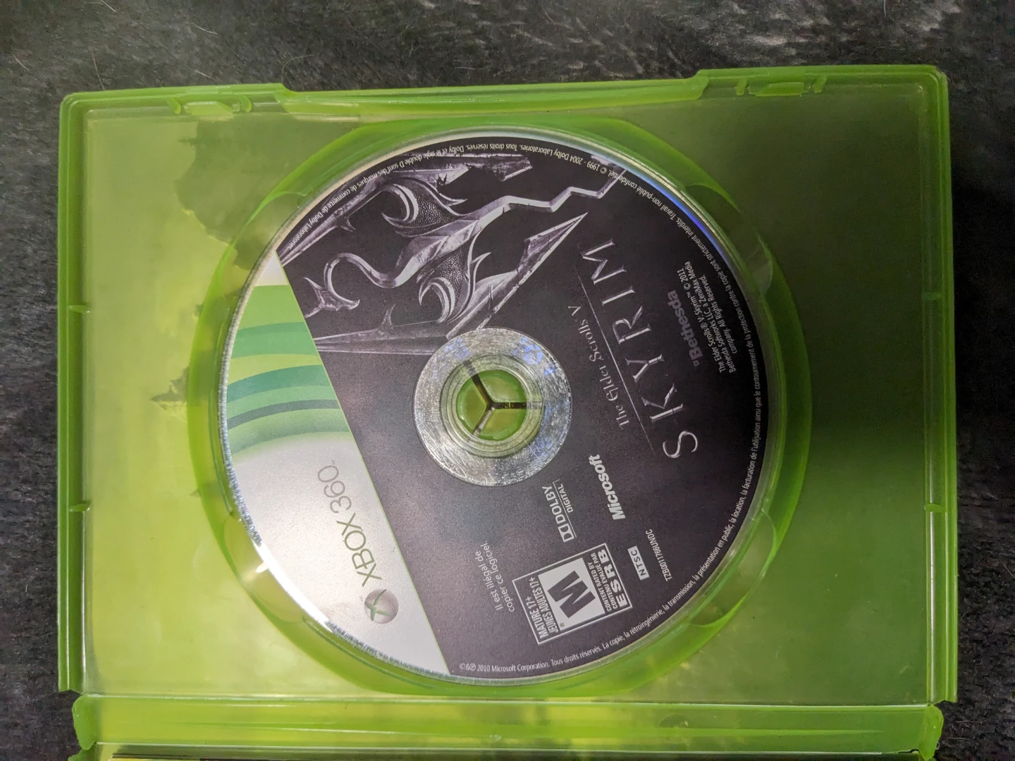 The Elder Scrolls V: Skyrim - Xbox 360 Game - photo 2