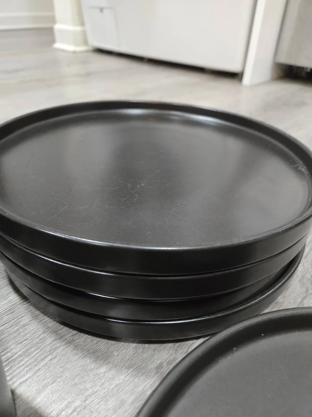 Black Dinnerware Set - China image indicator(5)