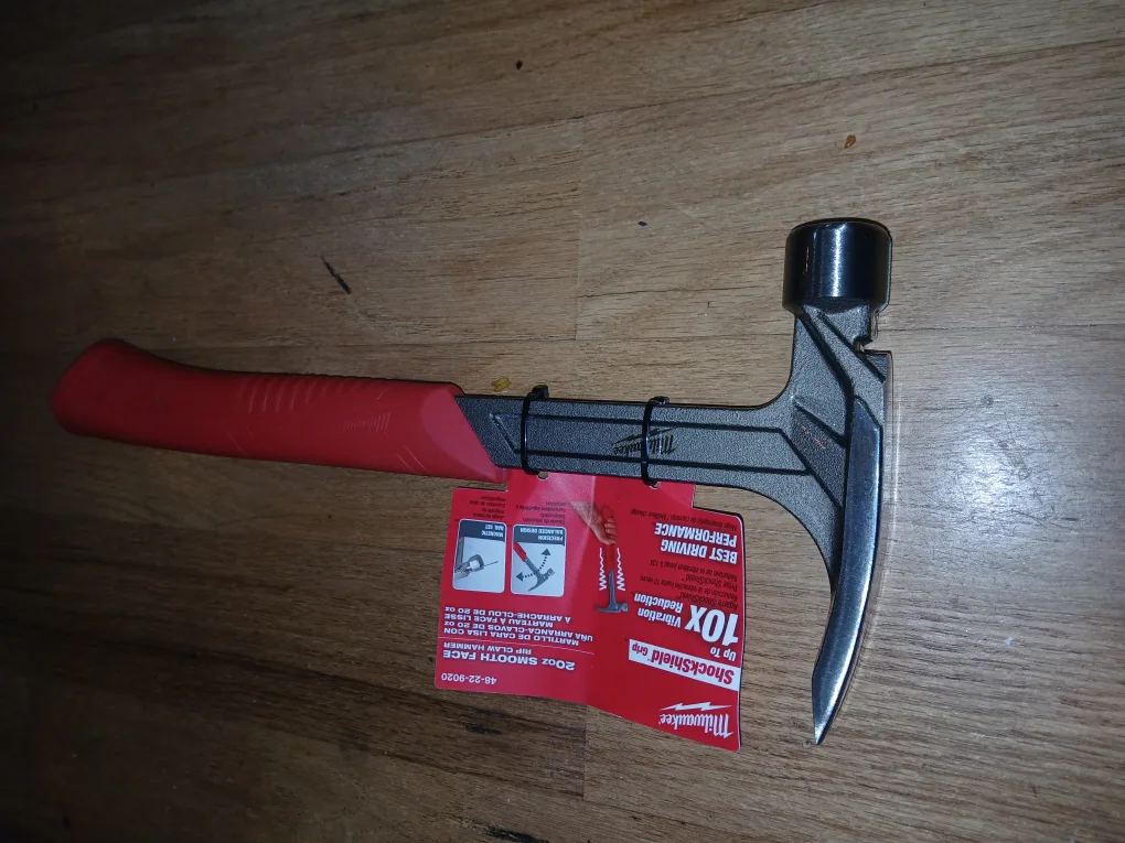New Milwaukee 20oz Smooth Face Hammer image indicator(2)