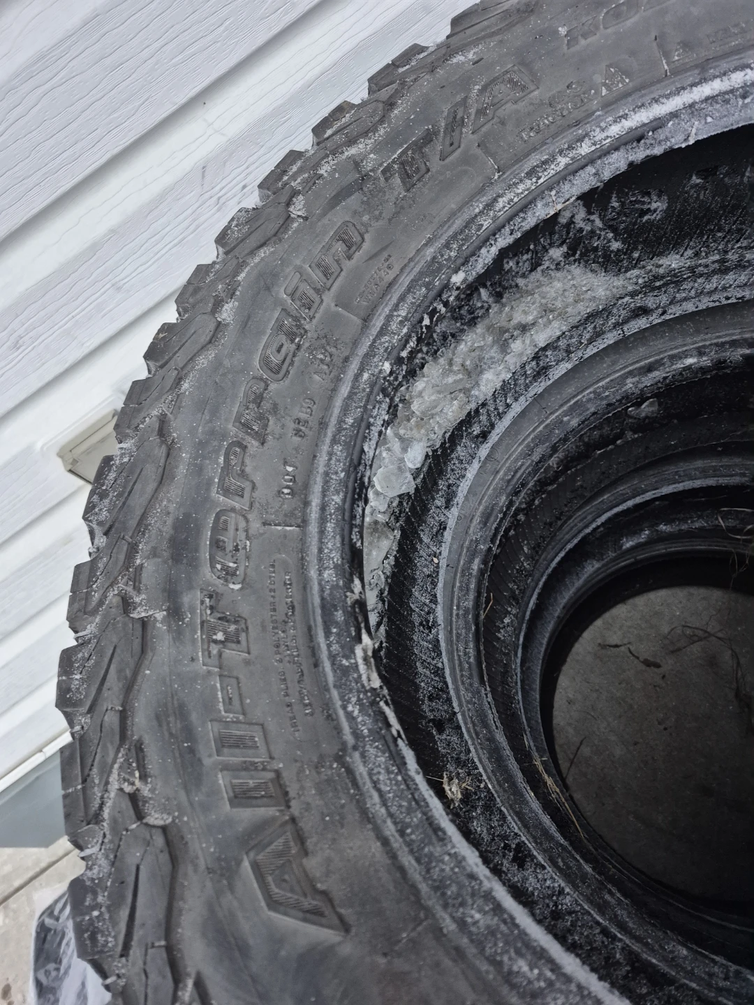 LT275/65R18 set of Tires - photo 5