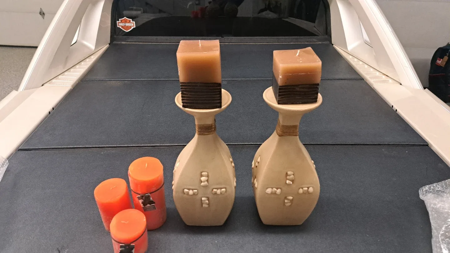 Candle Holder Ornaments & Candles