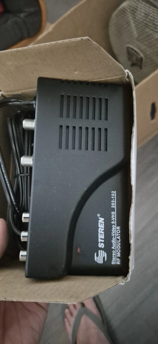 STEREN Stereo Audio/Video RF Modulator - photo 2