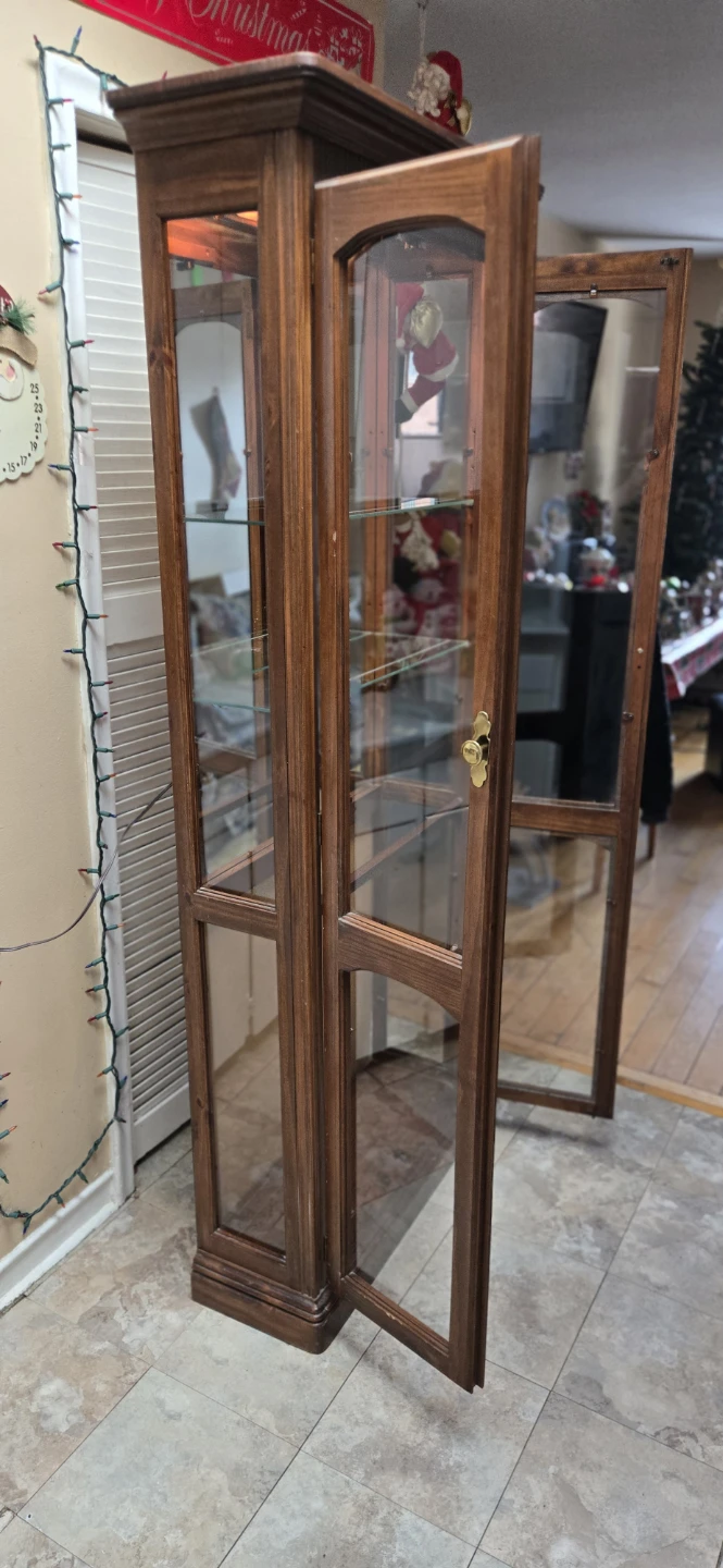 Vintage 1990's Curio Cabinet - photo 4