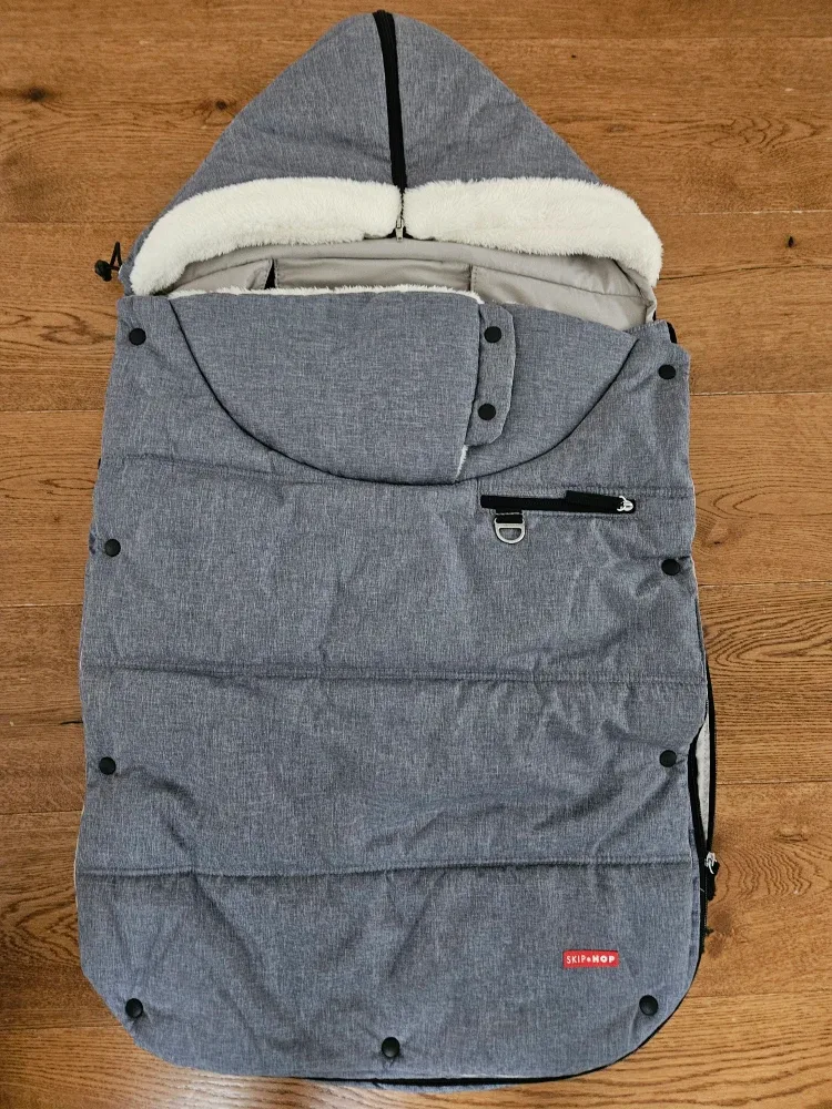 Skip Hop Stroller Footmuff - Cosy Grey image indicator(2)