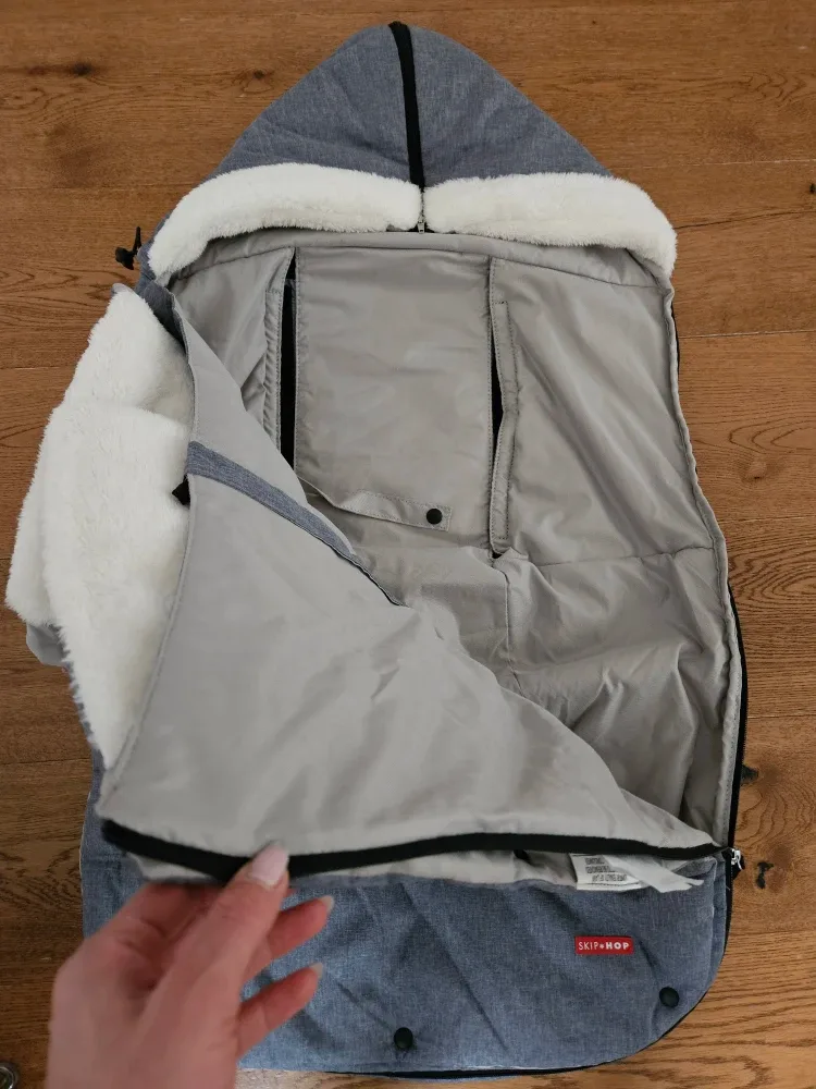 Skip Hop Stroller Footmuff - Cosy Grey image indicator(4)