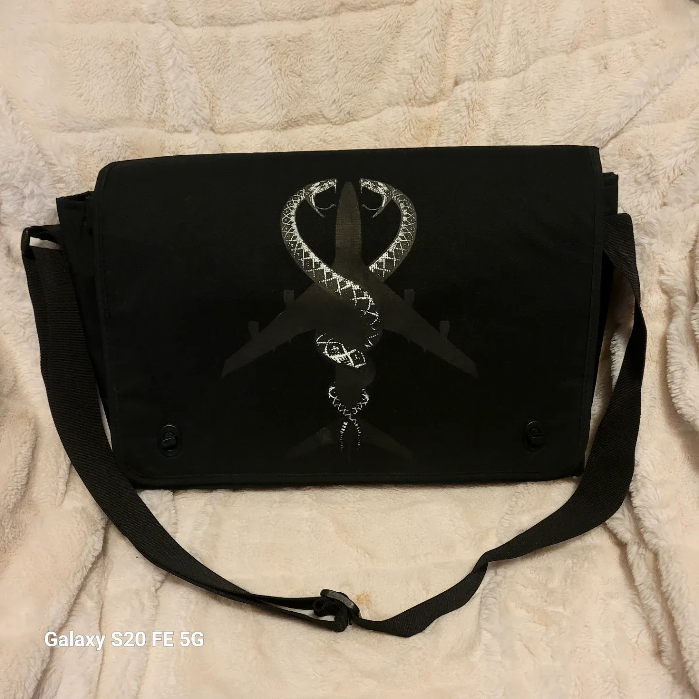 "Snakes on a Plane" Messenger Bag - Black