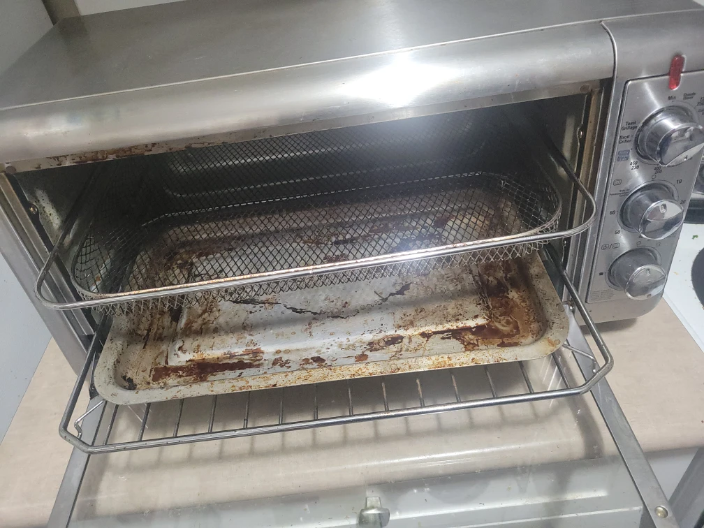 Black+Decker Toaster Oven Air Fryer Combo - photo 3
