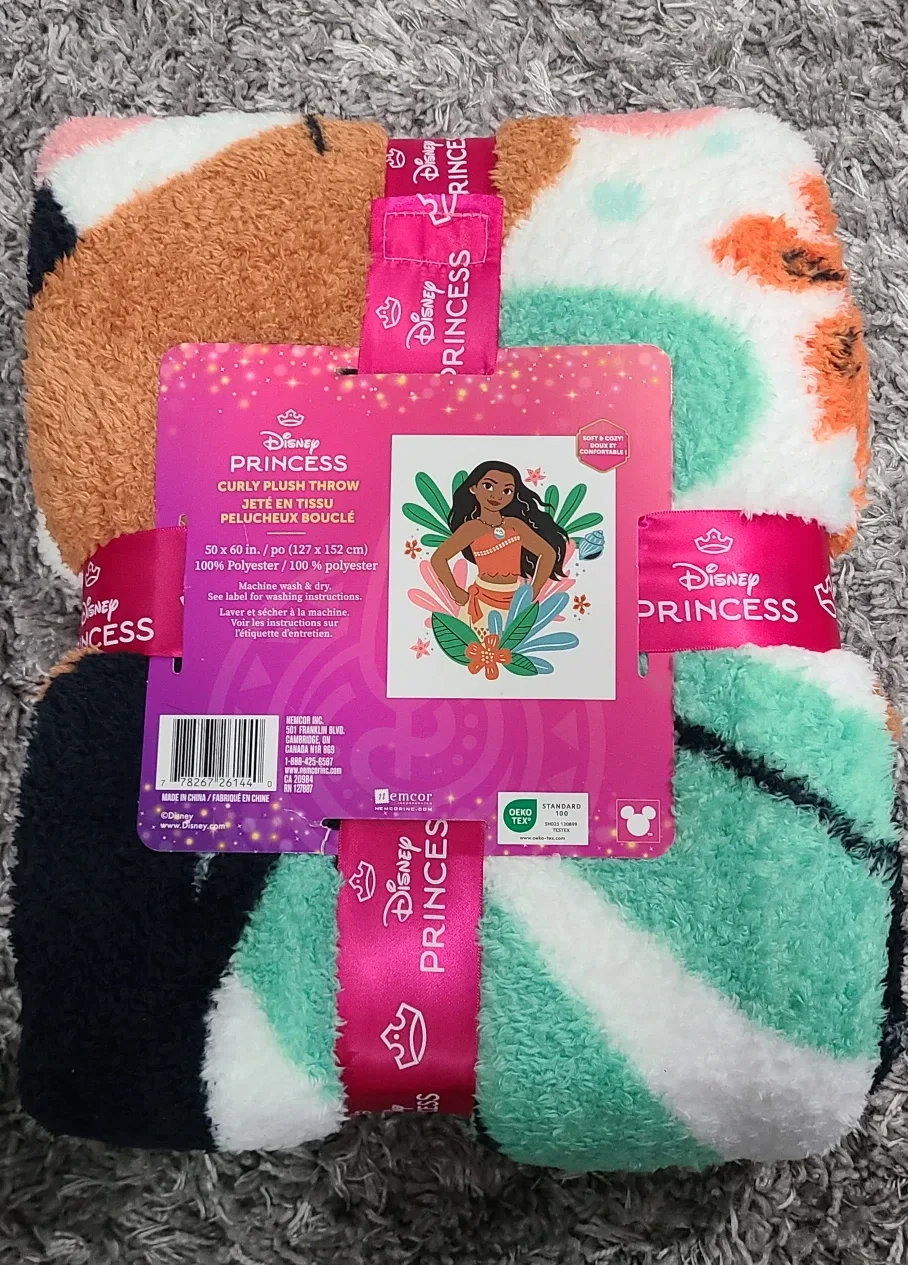 Disney Princess Moana Plush Throw Blanket - NEW