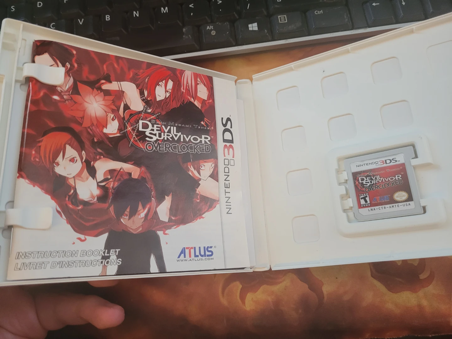 Shin Megami Tensei Devil Survivor Overclocked 3DS Game - photo 2