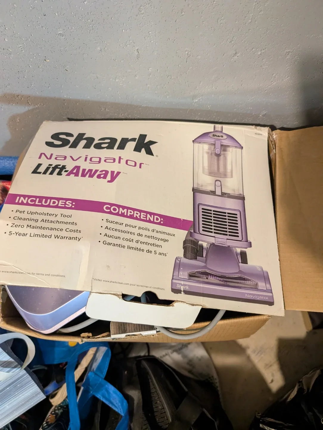 Shark Navigator Lift-Away Vacuum