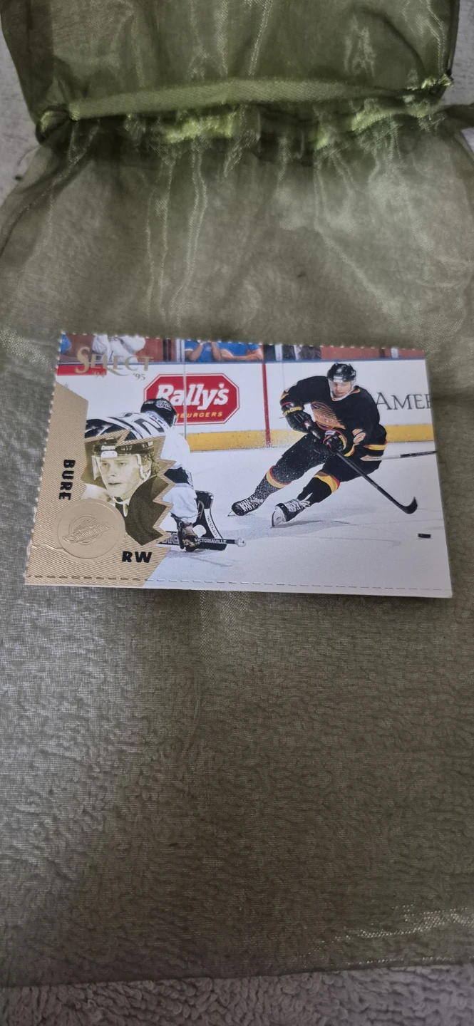 Pavel Bure Hockey Card