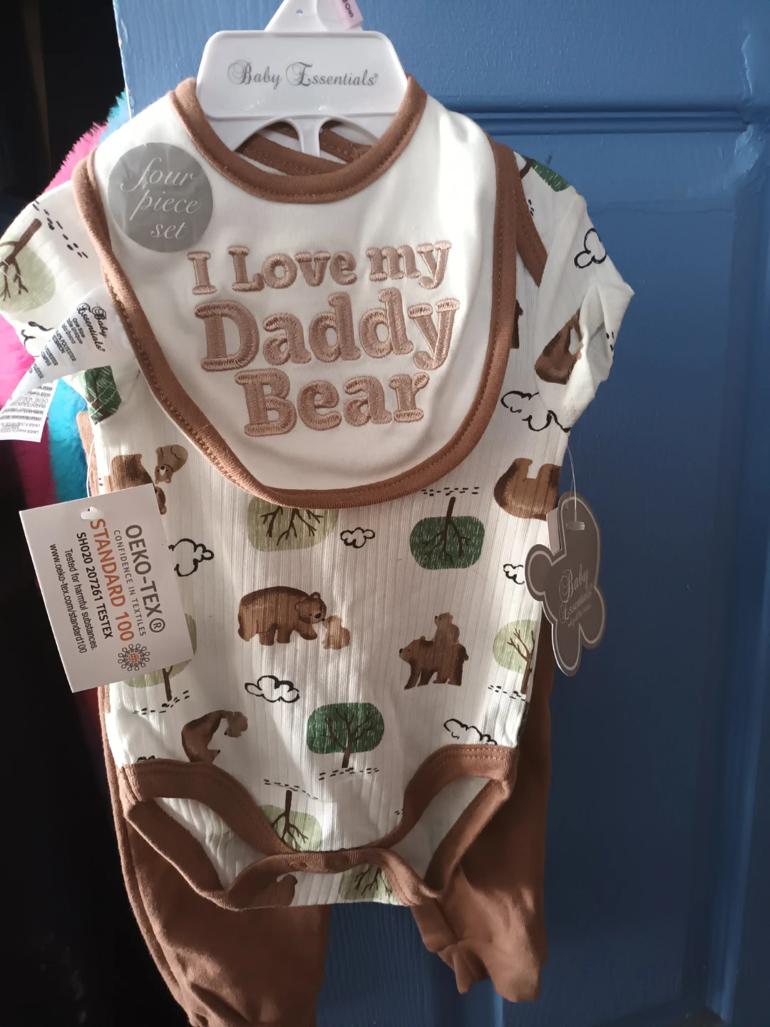 Free New Baby Essentials 'Daddy Bear' 4-Piece Set. 9m