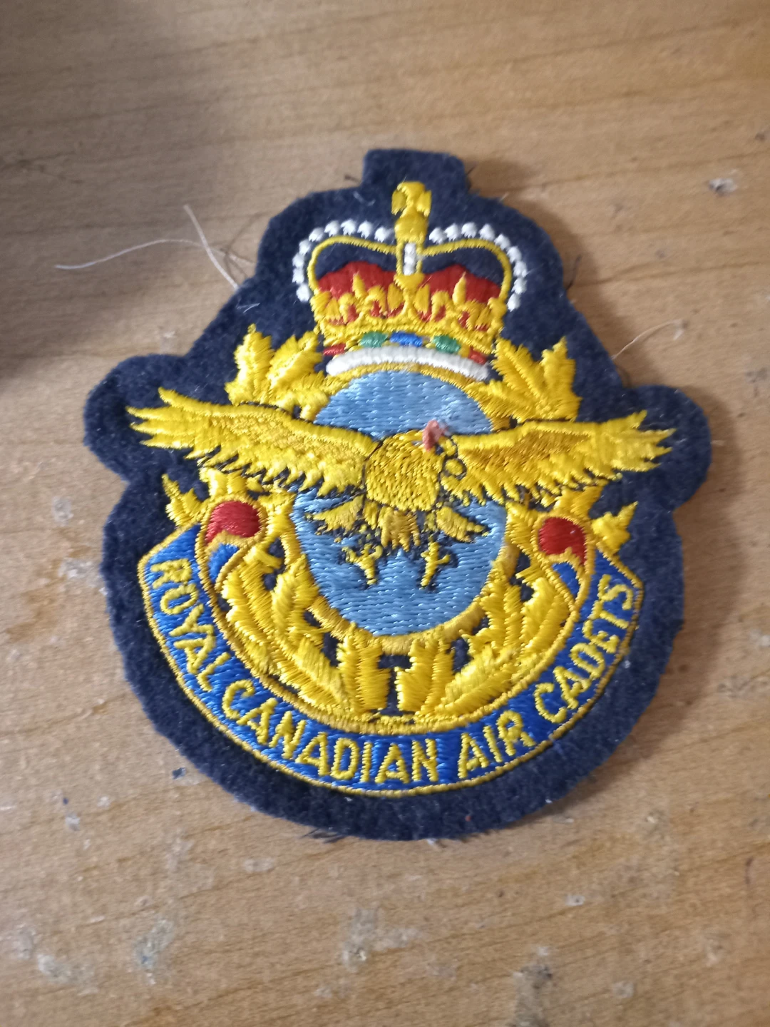 ROYAL CANADIAN AIR CADETS BADGE - photo 2