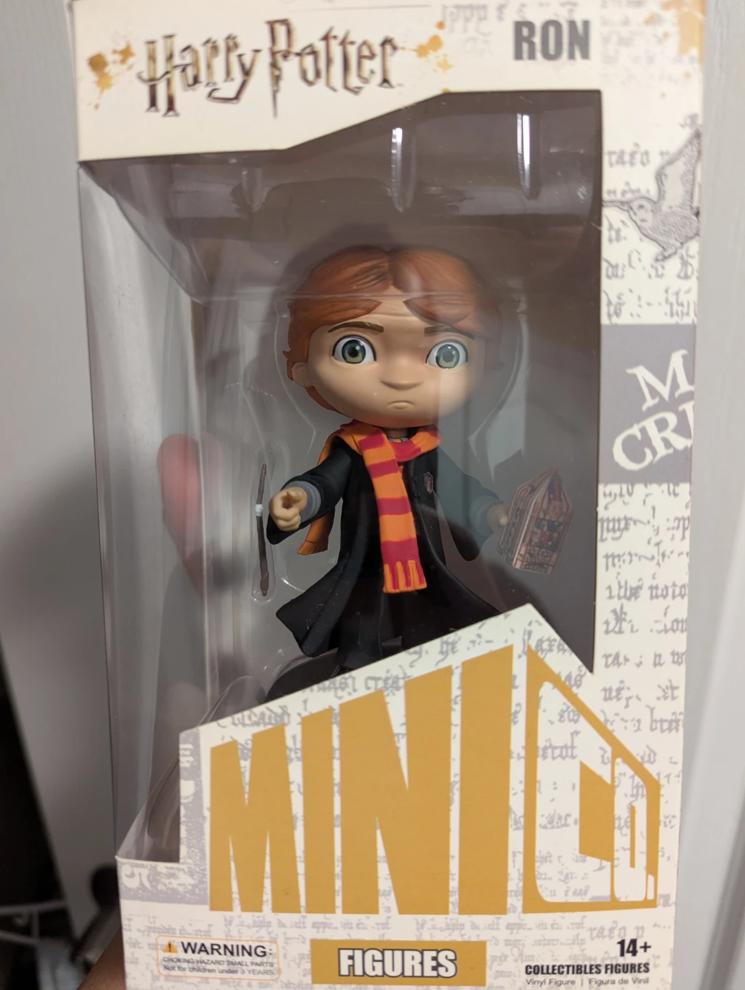 Ron Weasley statue