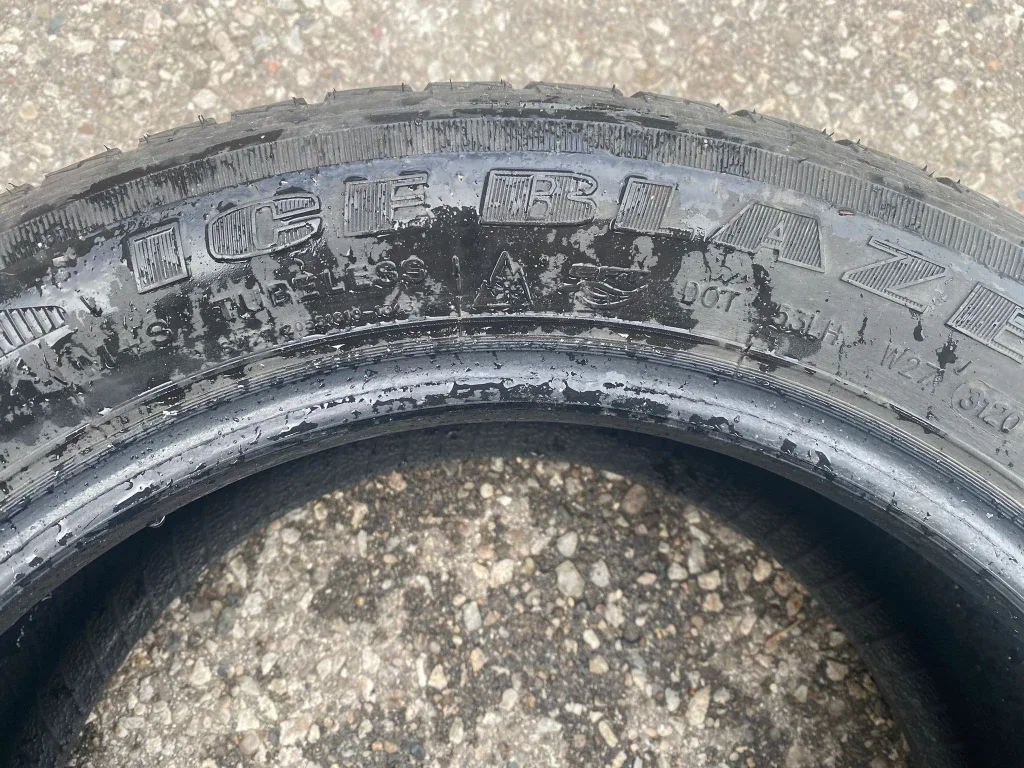 Ice Blazer WSL2 205/55R16 Winter Tire image indicator(4)