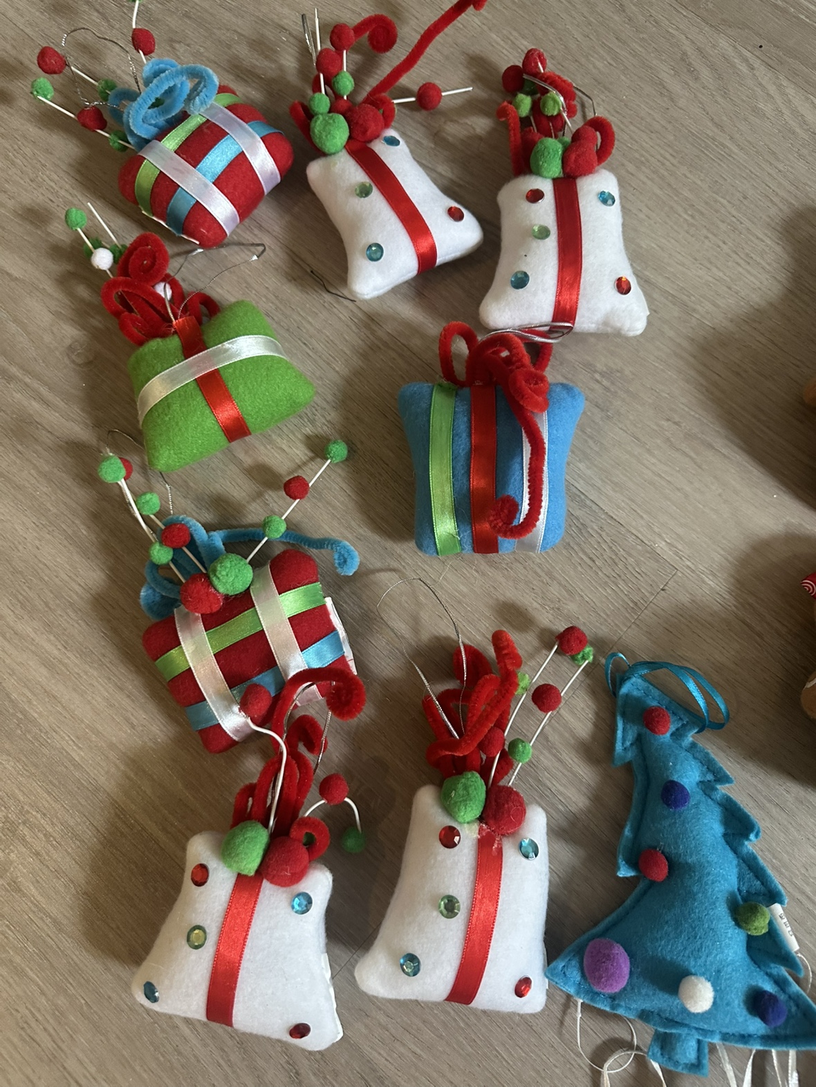 Christmas Tree Ornaments - Mixed Lot - photo 2