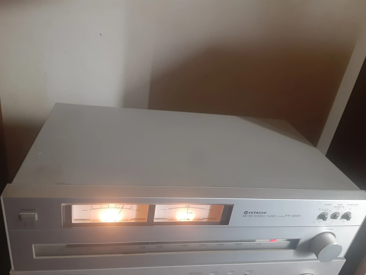 Vintage Rare Hitachi FT-4000 AM-FM Stereo Tuner
