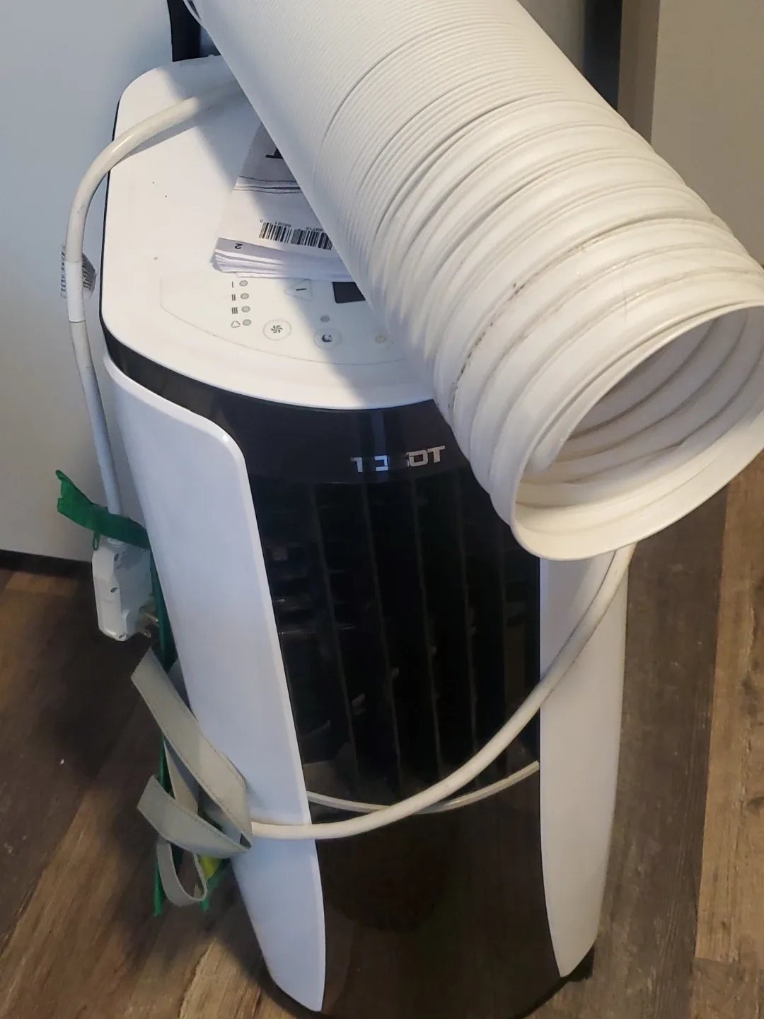 Toronto Public Library & Tdot Tote Bags image indicator(4)