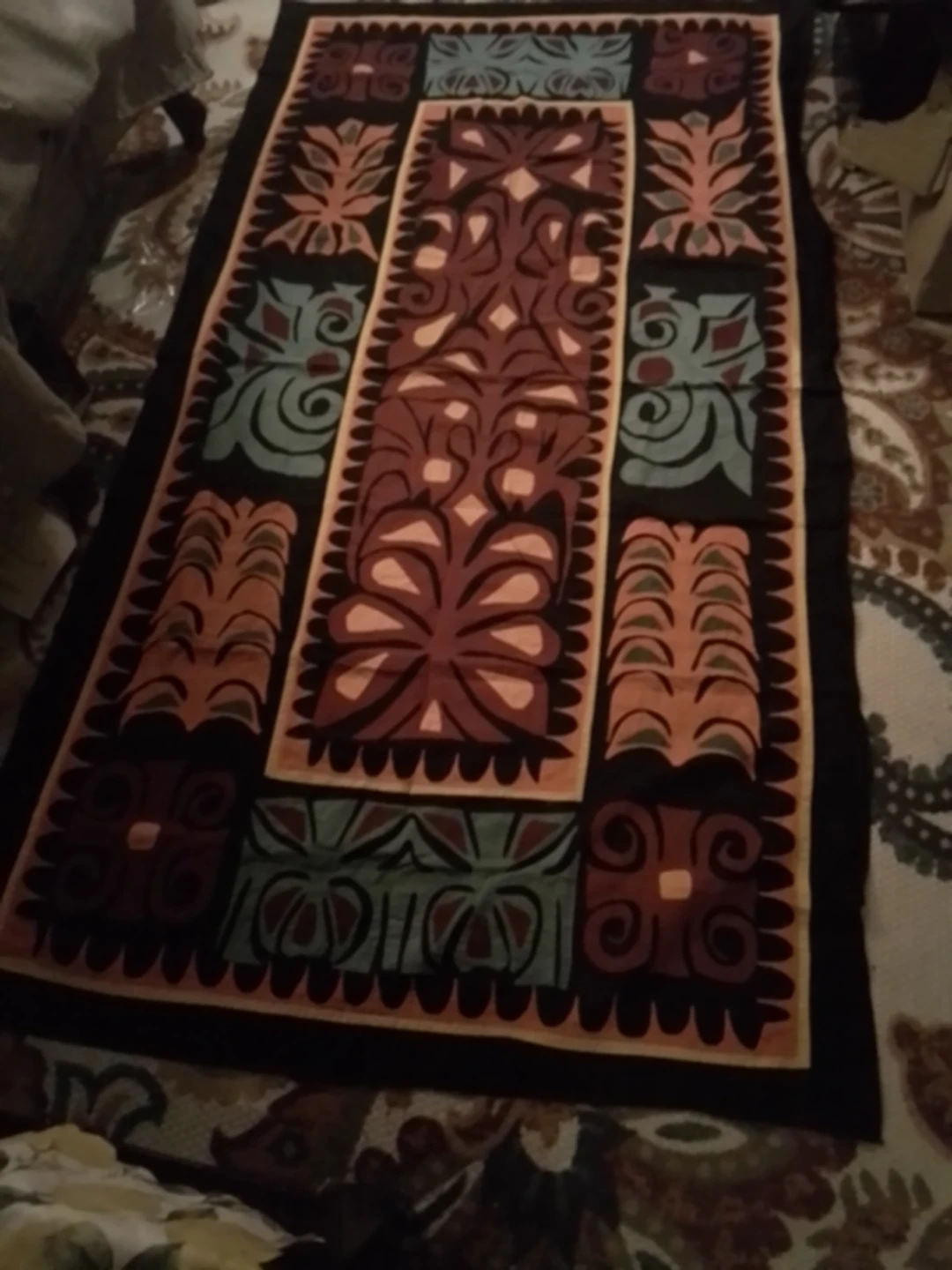 Large Handmade Patchwork Tablecloth/Tapestry 45 x 84" - photo 2