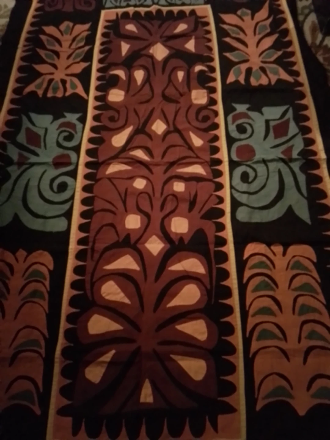 Large Handmade Patchwork Tablecloth/Tapestry 45 x 84" - photo 3