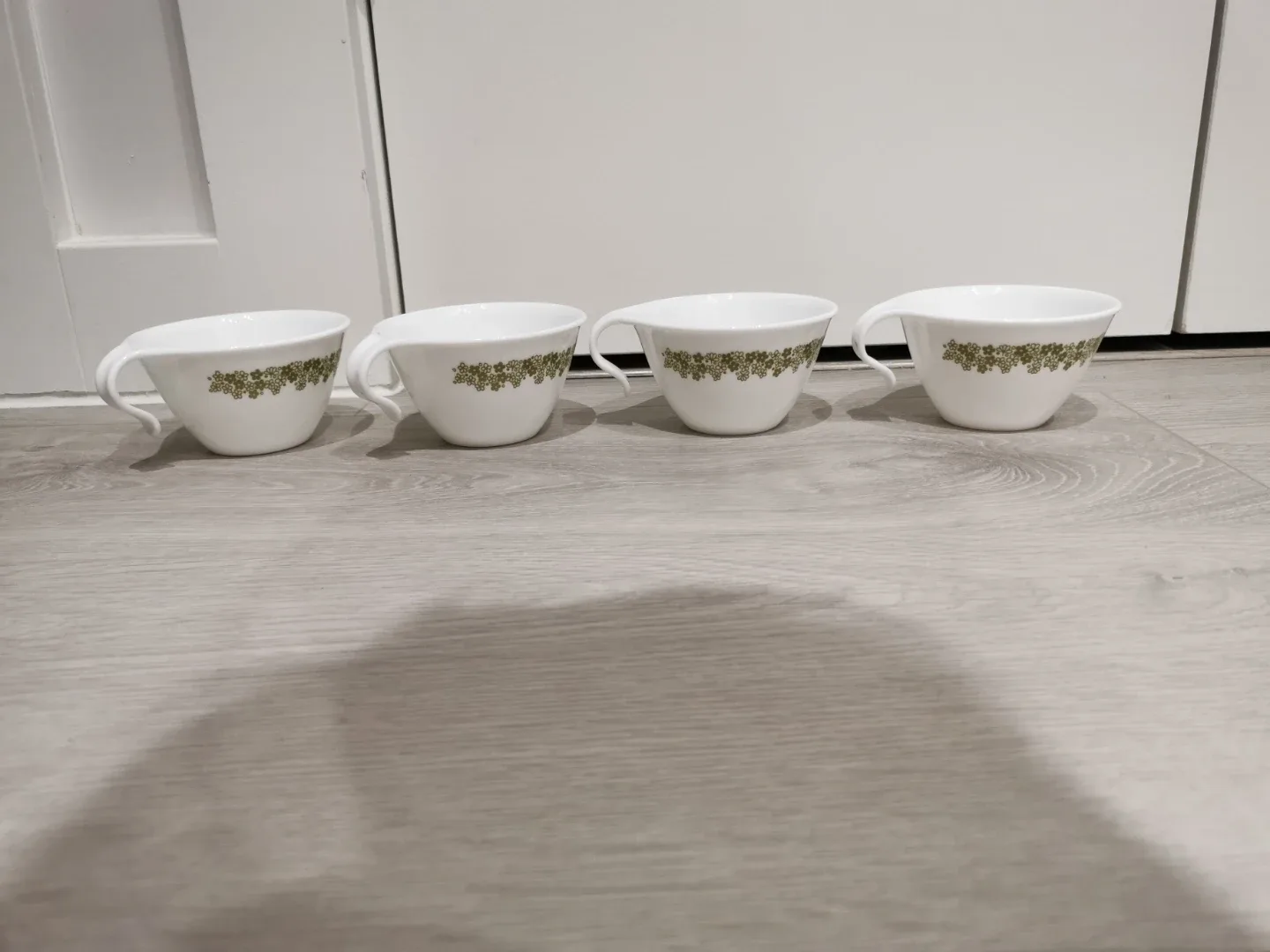 Corelle Crazy Daisy cups - Set of 4