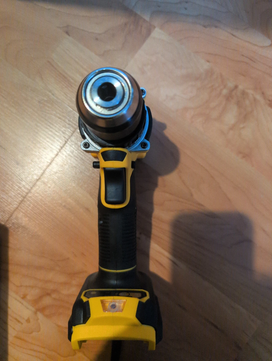 DeWalt DCD805 Brushless Tight Shock Drill - photo 4