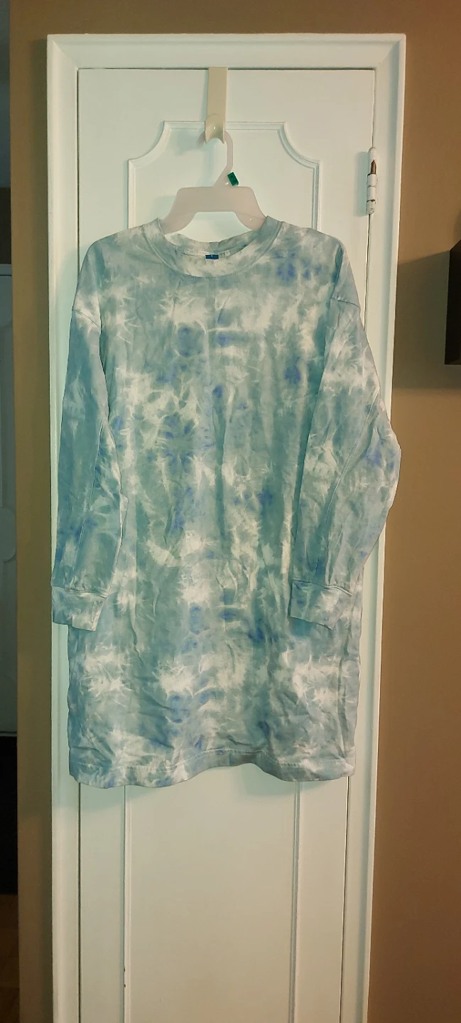 Assorted Women's Clothing