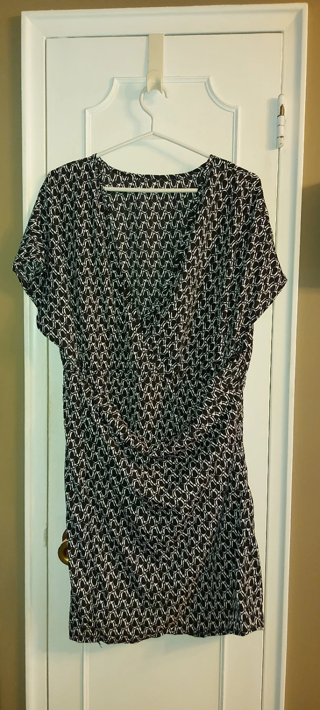 Assorted Women's Clothing - photo 3