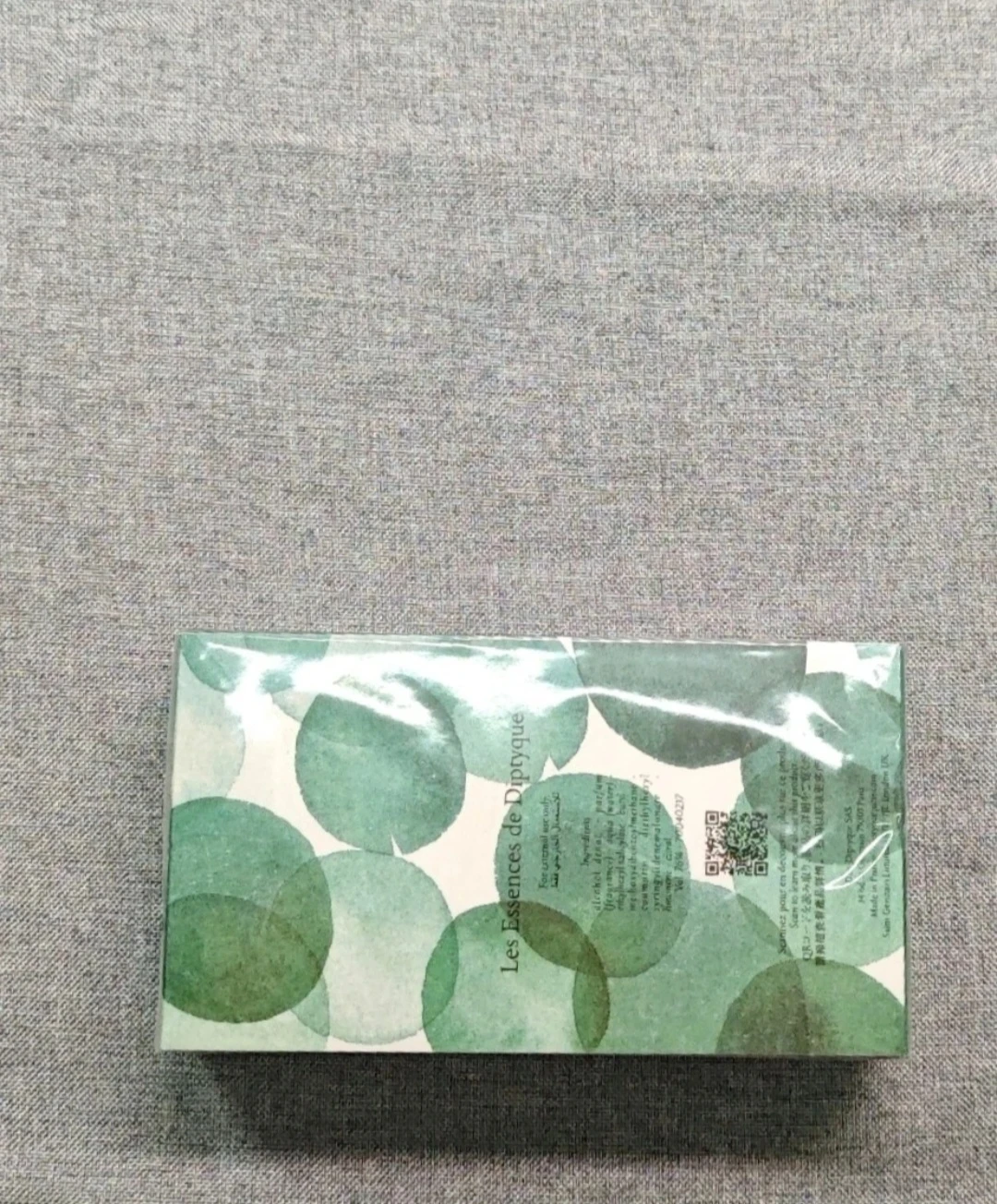 Dyptique Perfume , And Many Other Perfumes - photo 2