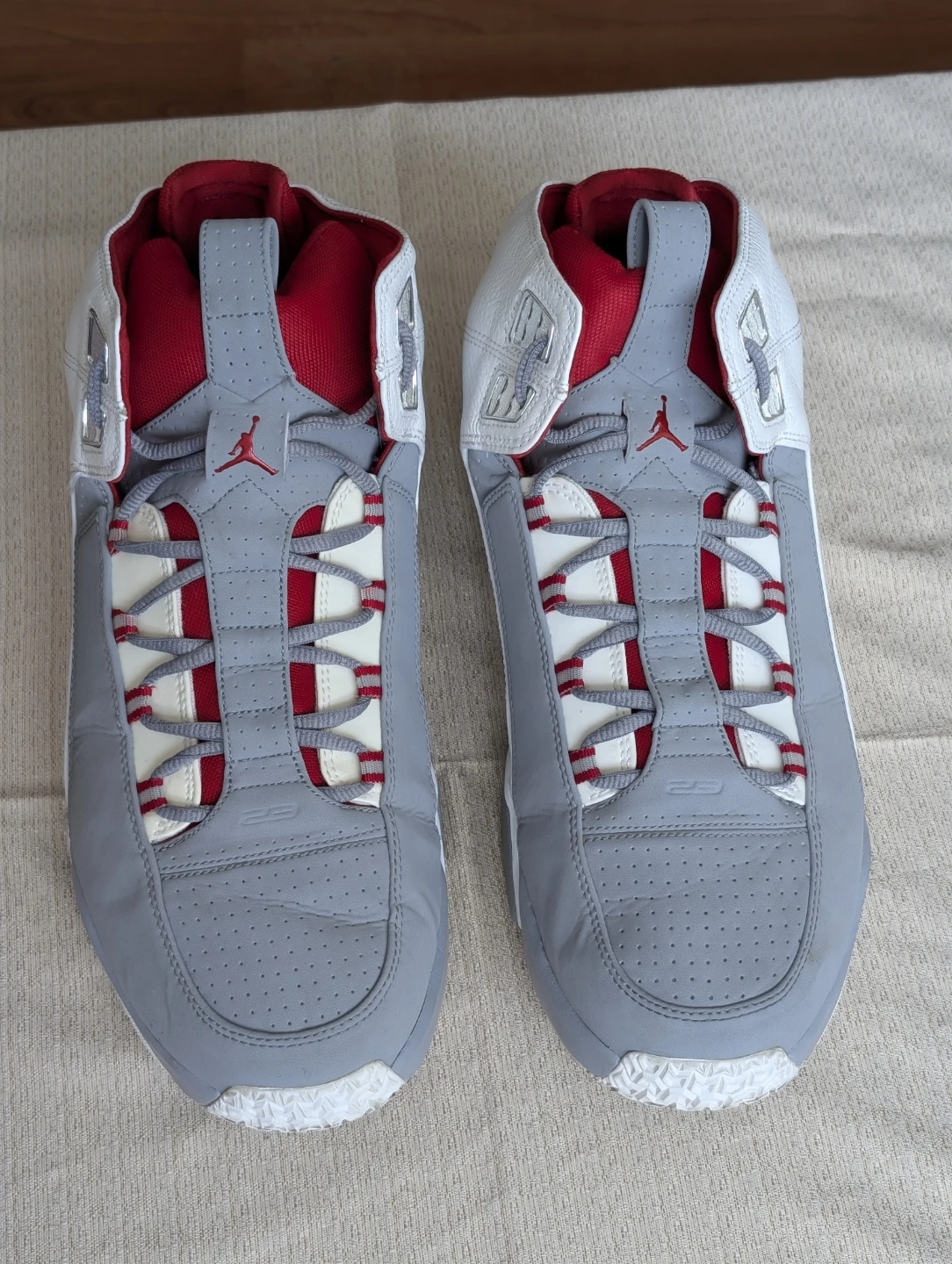 Air Jordan 23 White/Grey/Red - photo 4