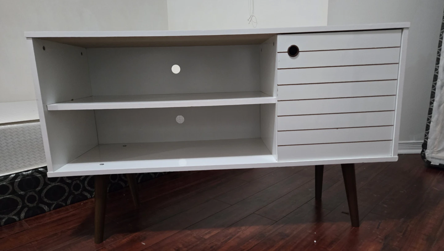 White TV Stand with Storage that can support up to 50" TV