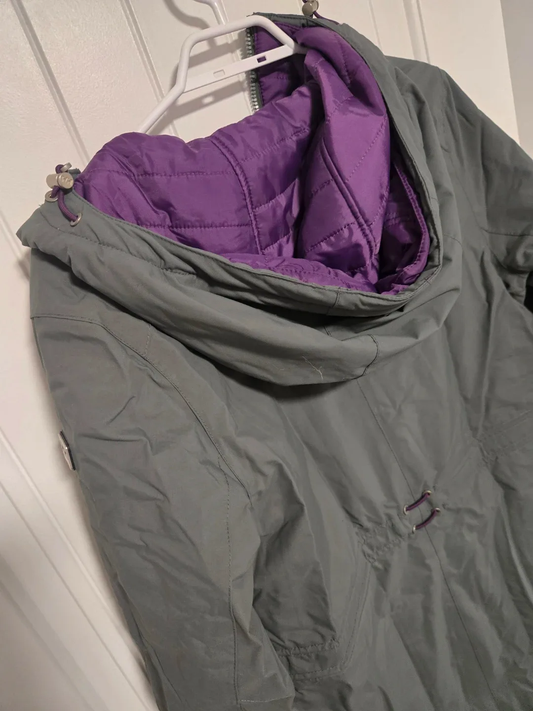 Helly Hansen Grey Winter Coat image indicator(5)