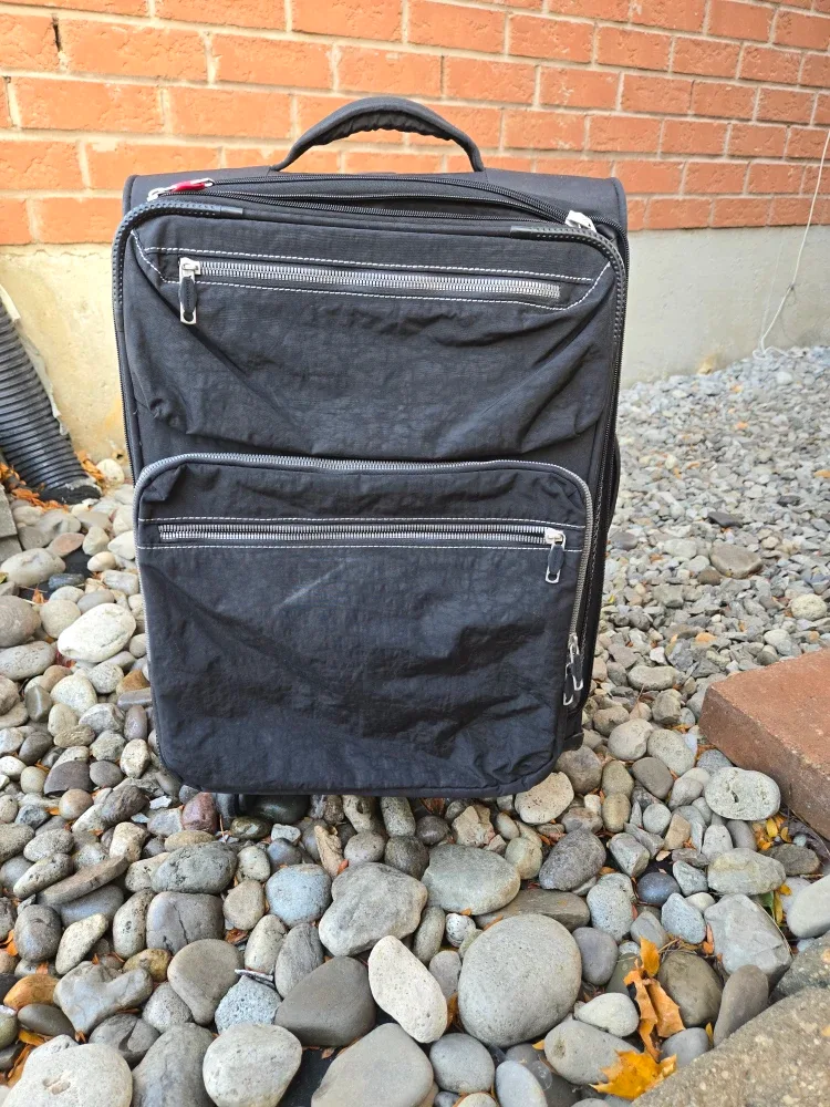 Soft shell  Black Carry-On Suitcase