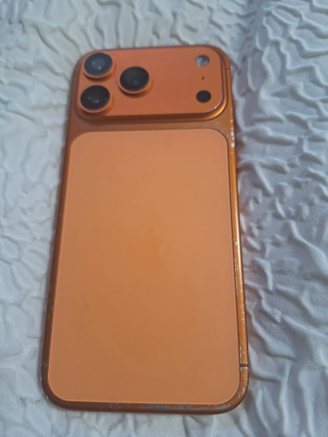 Orange iPhone - Used Condition - photo 2