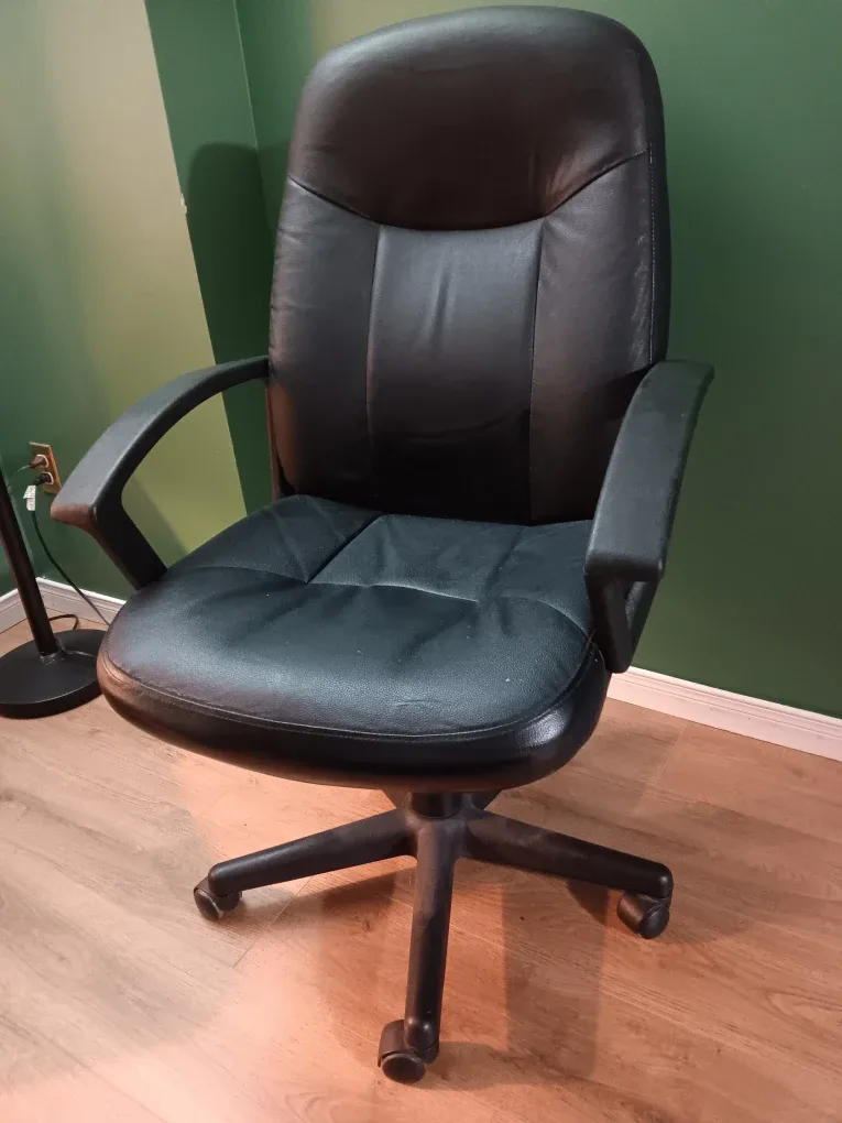Black Office Chair